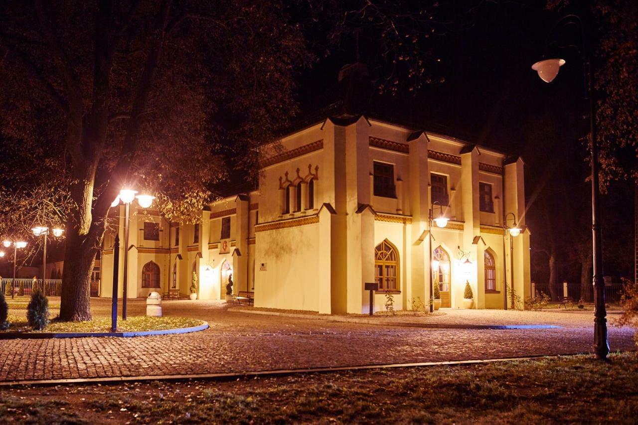Centrum Obslugi Turysty Kordegarda Raczki (Podlaskie) Exterior foto
